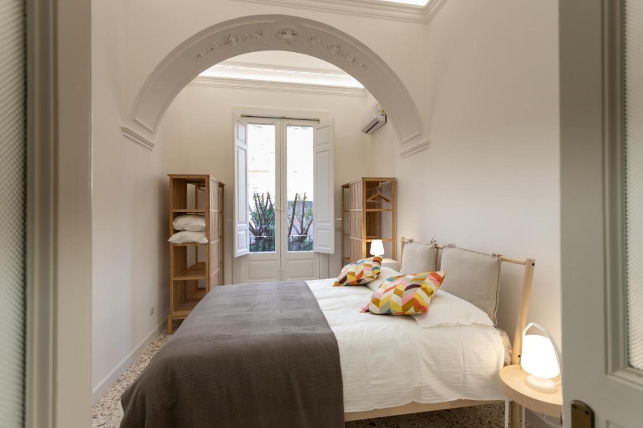 Vittorio Emanuele House Apartment Catania Luaran gambar
