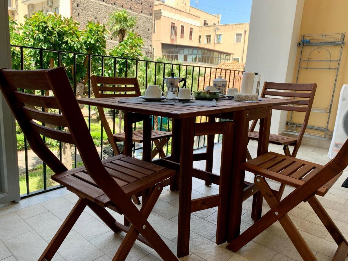 Vittorio Emanuele House Apartment Catania Luaran gambar